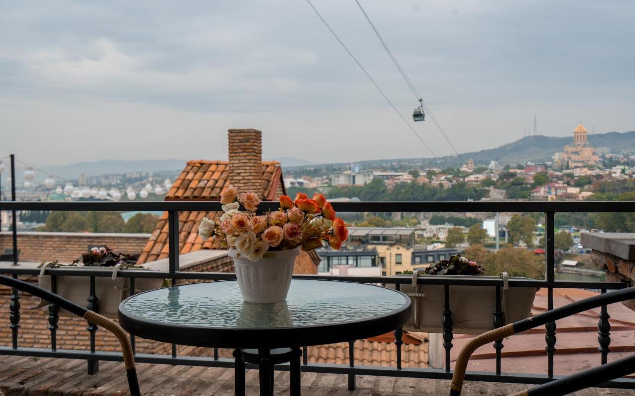 טביליסי Golden View Apartment מראה חיצוני תמונה