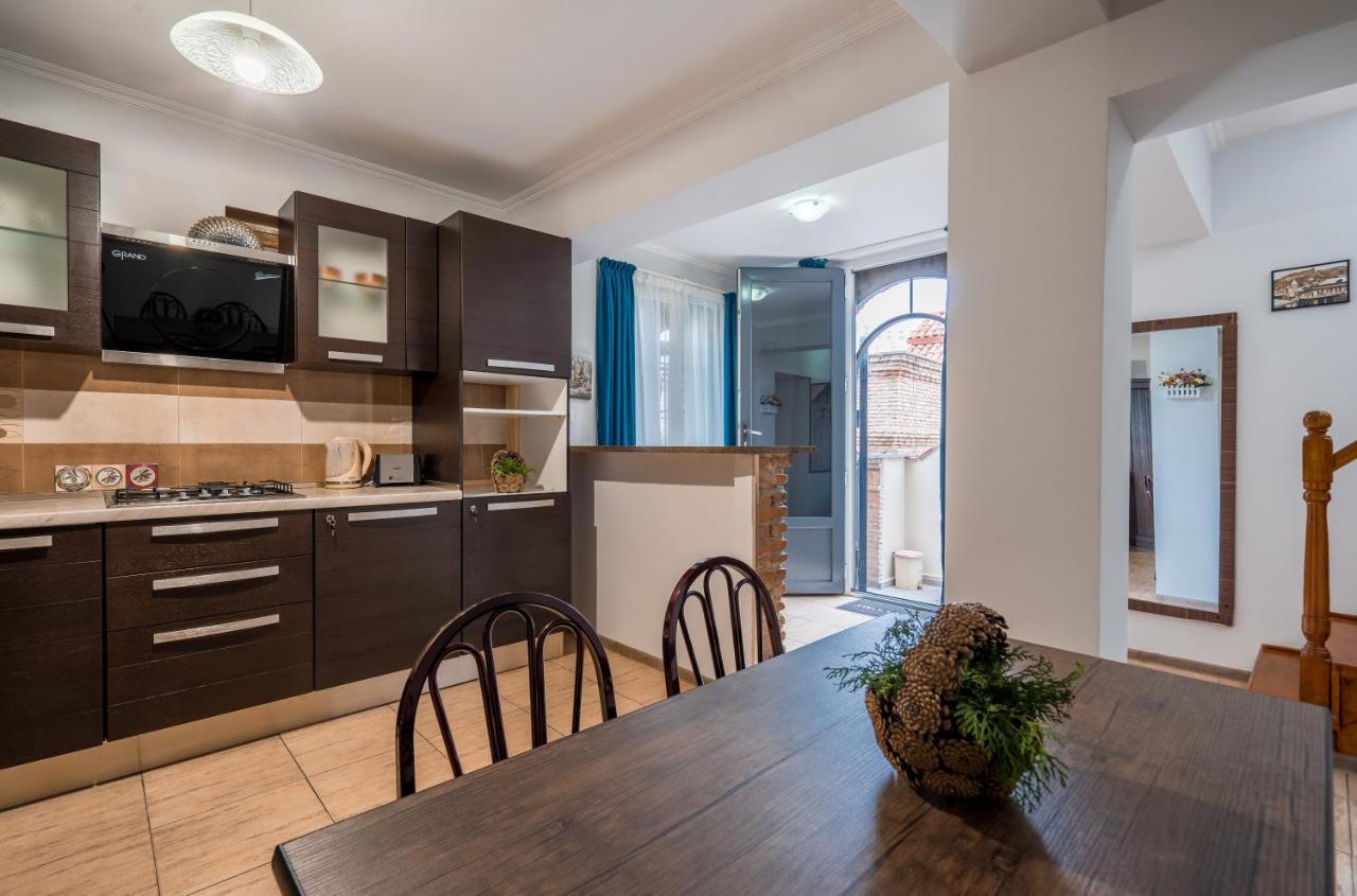 טביליסי Golden View Apartment מראה חיצוני תמונה